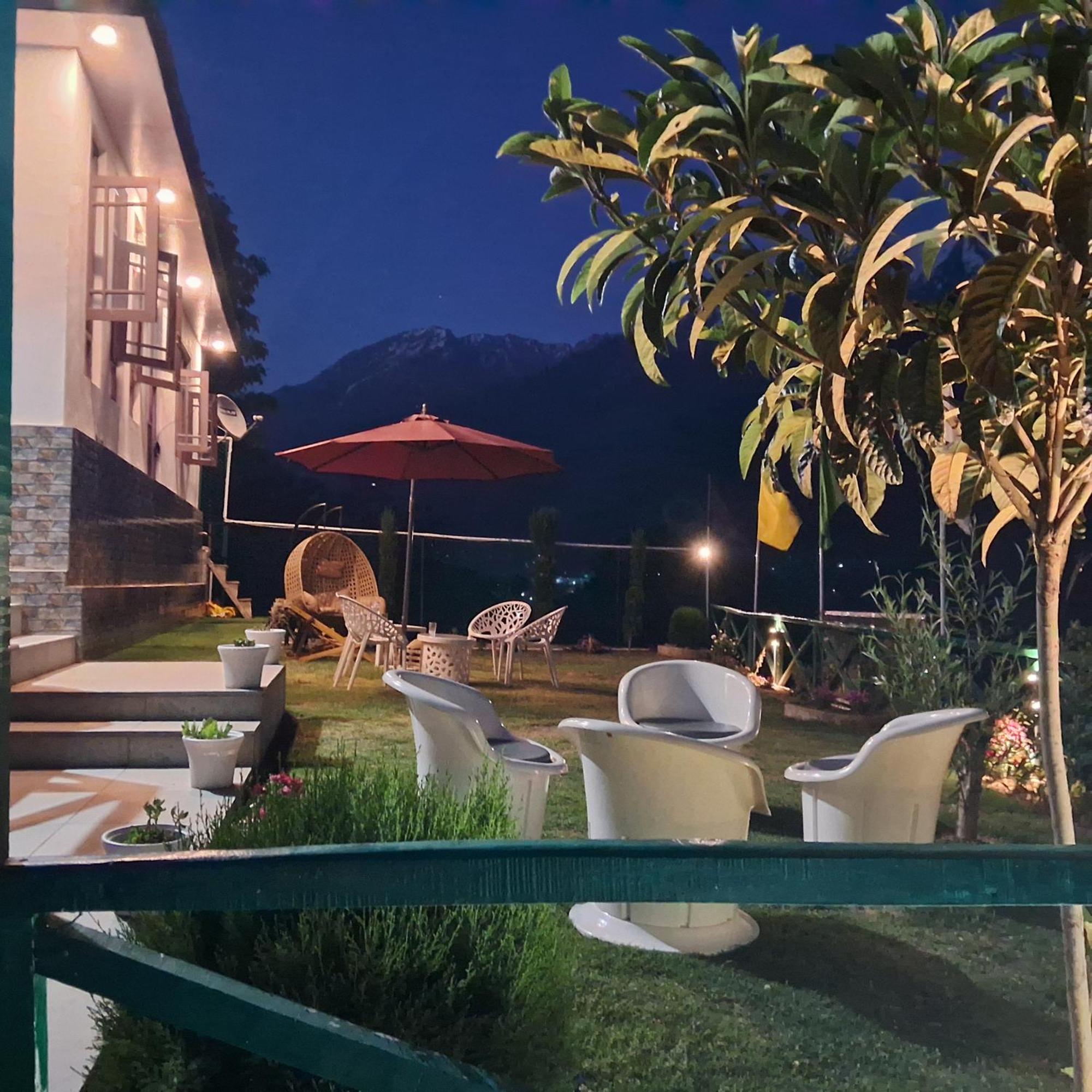 Cliff Cottage Pahalgam, Kashmir Batakut Buitenkant foto