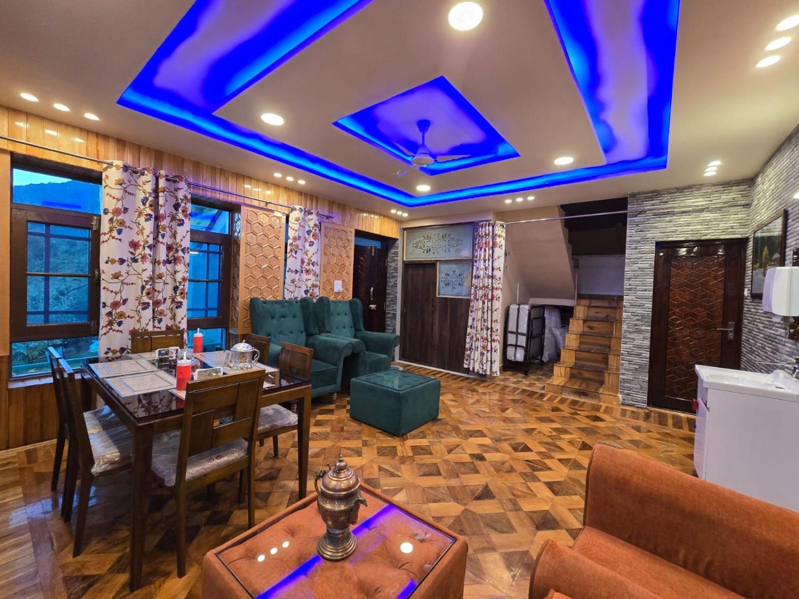 Cliff Cottage Pahalgam, Kashmir Batakut Buitenkant foto